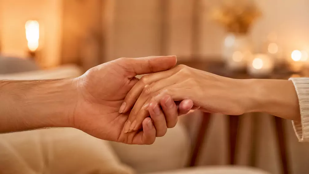 چگونه با تحریک حواس 5 گانه یک رابطه جنسی متفاوت و فوق ‌العاده تجربه کنیم؟