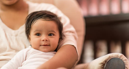 نوزاد ده ماهه در هفته چهارم نوزاد ده ماهه در هفته چهارم