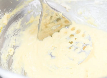 روش های خانگی برای روشن شدن پوست روش های خانگی برای روشن شدن پوست