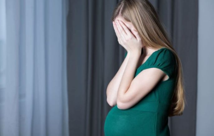 خطرات و عوارض جانبی وضعیت بریچ جنین