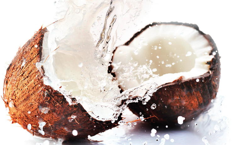 12 خاصیت نارگیل در بارداری 12 خاصیت نارگیل در بارداری