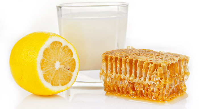 ماسک سفید کننده شیر و عسل ماسک سفید کننده شیر و عسل