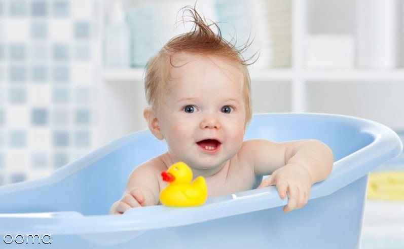 مراحل حمام کردن نوزاد مراحل حمام کردن نوزاد