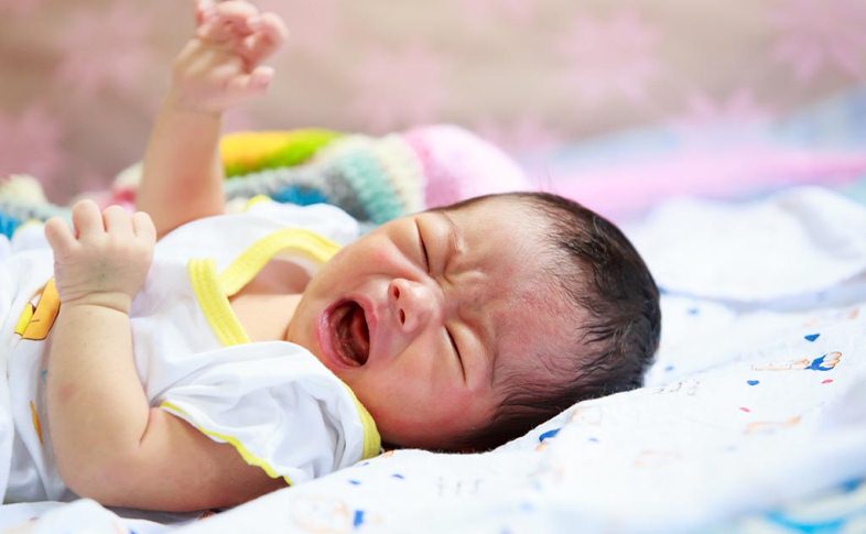 علائم رفلاکس پنهان نوزاد علائم رفلاکس پنهان نوزاد