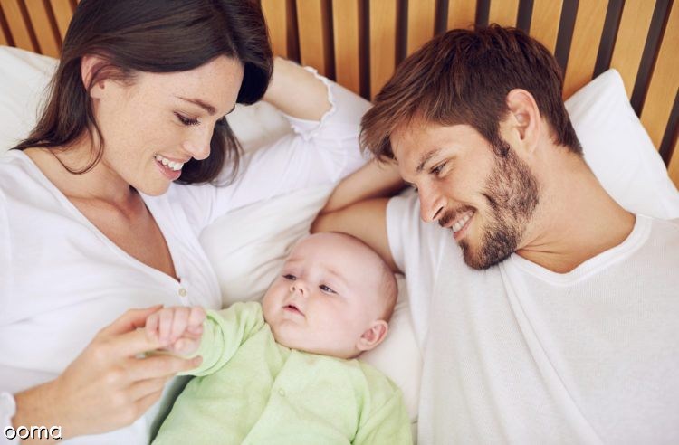 نوزاد تازه متولد شده نوزاد تازه متولد شده