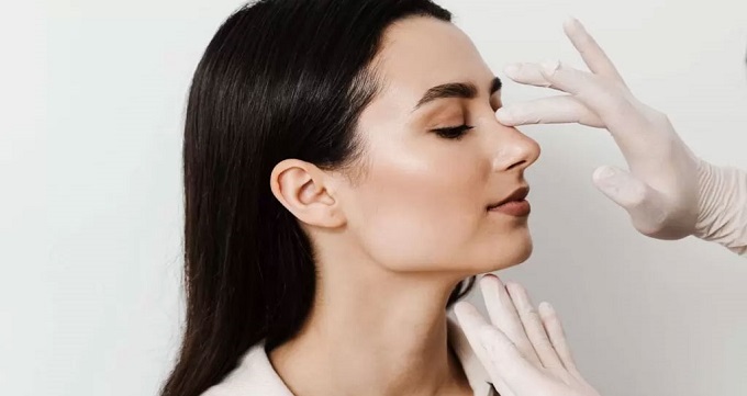 بررسی عوامل موثر بر هزینه جراحی بینی