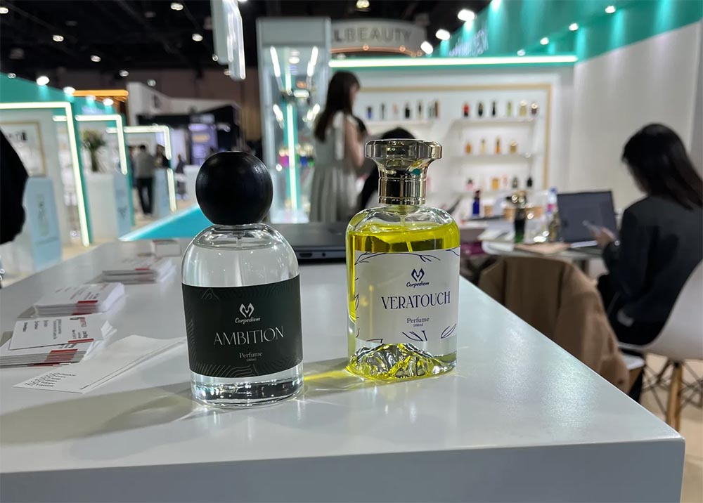 عطر حبیبی کارپه دیم در نمایشگاه دبی
