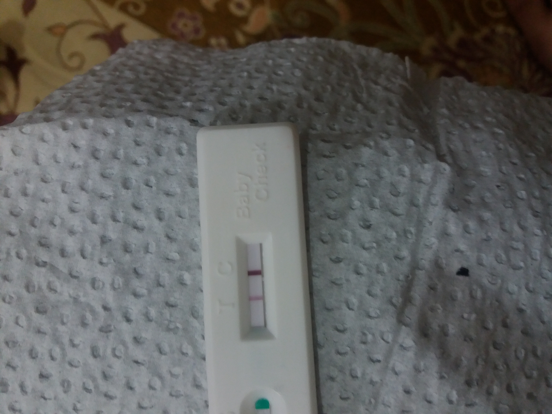 سلام دخترا بنطرتون بی بی هاله داره سلام دخترا بنطرتون بی بی هاله داره
