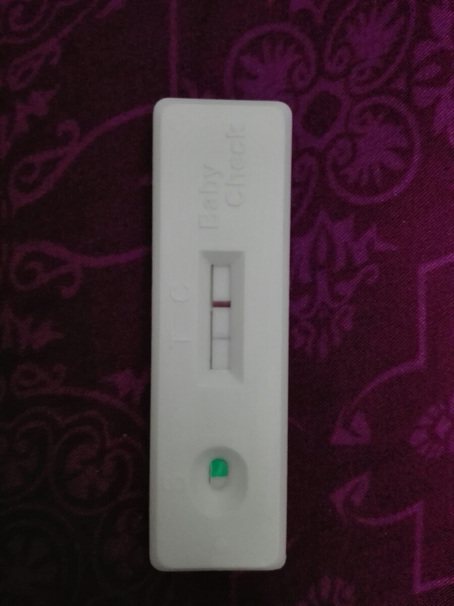 خانما بنظرتون به این بی بی باید اعتماد کرد؟😞 خانما بنظرتون به این بی بی باید اعتماد کرد؟😞