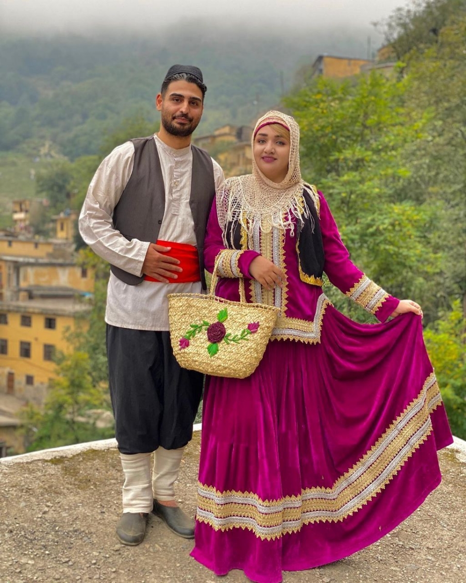 سلام دوستیا پریا با عکسای آتلیه ای خوشگلش اومد 😍