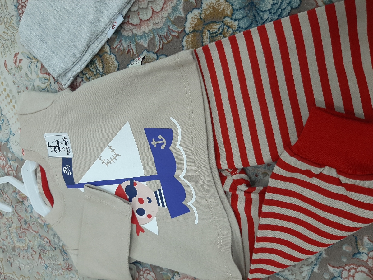 لباس نوزاد برای خونه ارزان یا گران قیمت؟