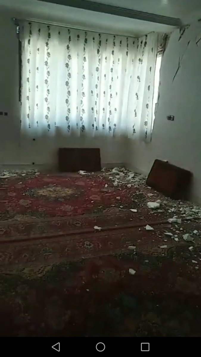 کمک به زلزله زدگان سیسخت کمک به زلزله زدگان سیسخت