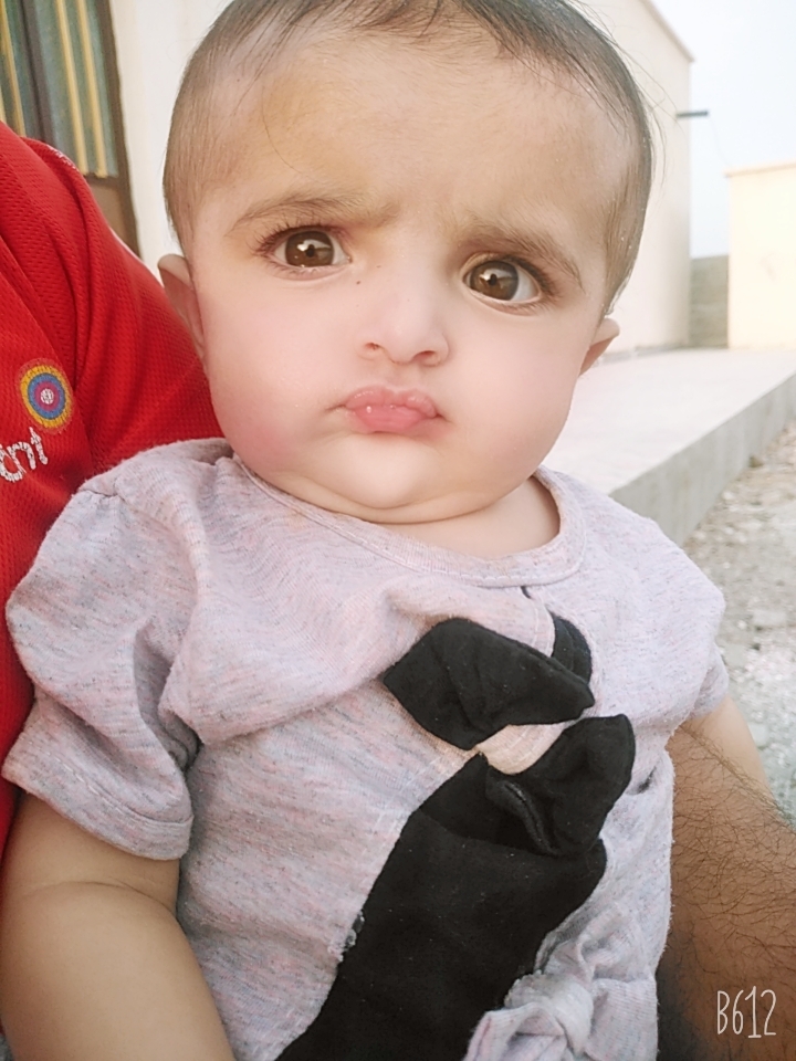 دخترا بیایین اینجا شوشو خوابیده نی نی خوابیده حوصله ام سریده😊🙃😐🤕 دخترا بیایین اینجا شوشو خوابیده نی نی خوابیده حوصله ام سریده😊🙃😐🤕
