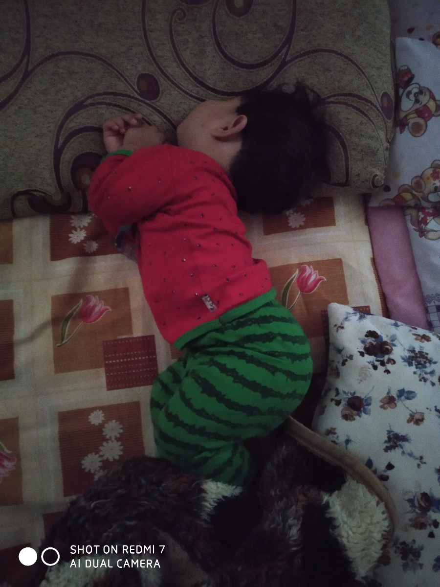 بدخوابیدن پسرم لطفا راهنمایی
