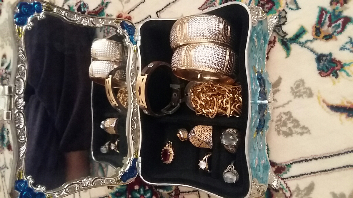 سرویس طلای جدید مدل در حد ۳۰ ملیون سرویس طلای جدید مدل در حد ۳۰ ملیون