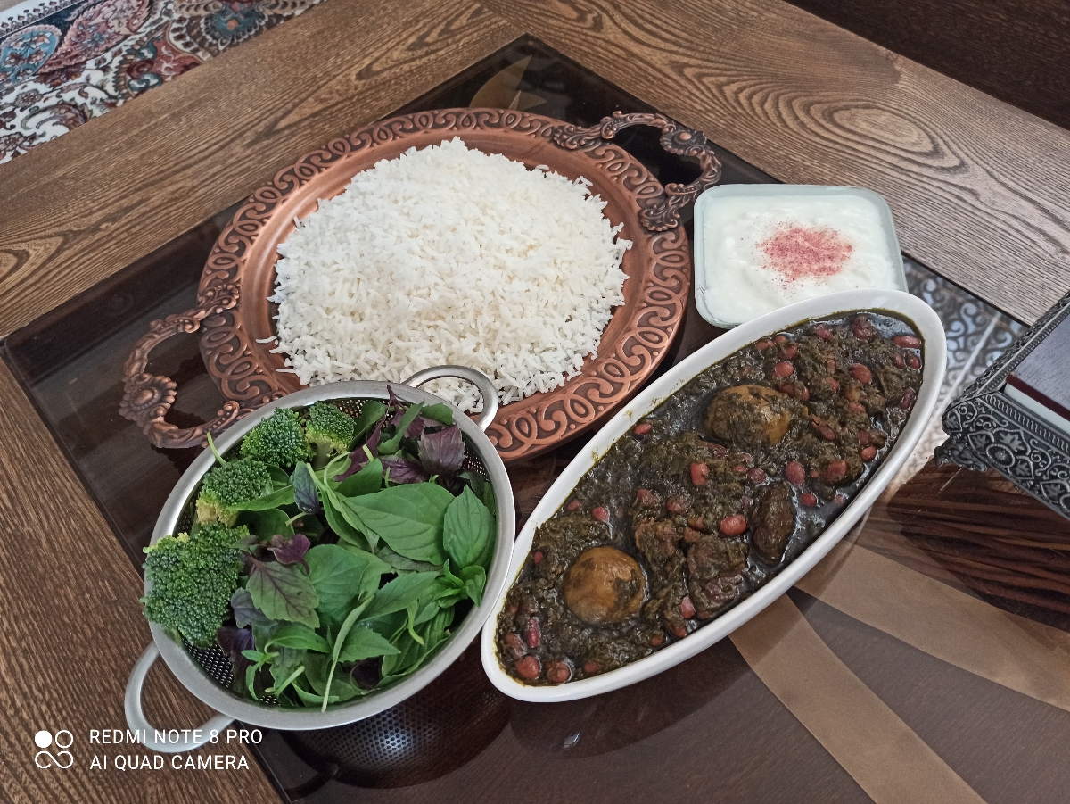 چرا تو بعضی تاپیکا نوشته اول بارداری قرمه سبزی نخورین؟؟؟!!!!! چرا تو بعضی تاپیکا نوشته اول بارداری قرمه سبزی نخورین؟؟؟!!!!!