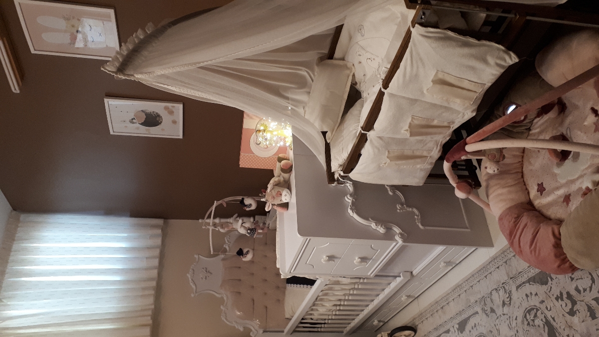 تخت نوزاد بدوید بیاین😍😍😍😍