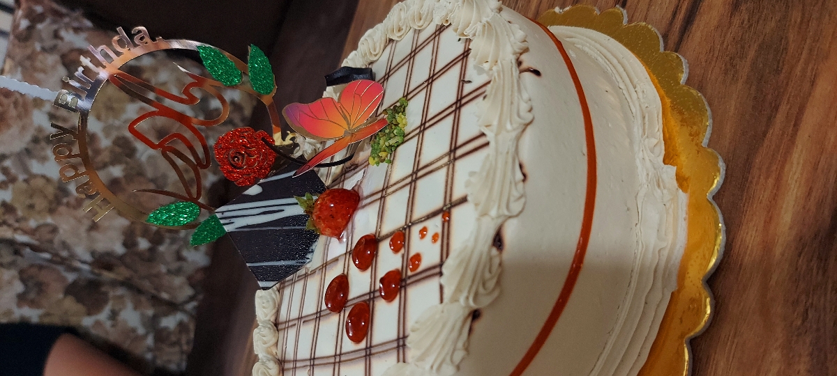 دخترا بیاین بگین دیشب چطور گذشت؟؟؟😍😬