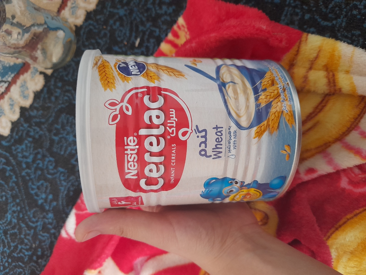 نخوردن حریره و فرنی نوزاد ۶ماه و ۱۵روزه