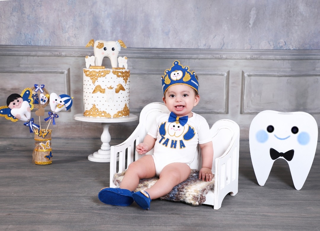 من دندونیش کیک نخریدم بردم اتلیه، خونه مامانمینام آش دندونی پختیم پخش کردیم