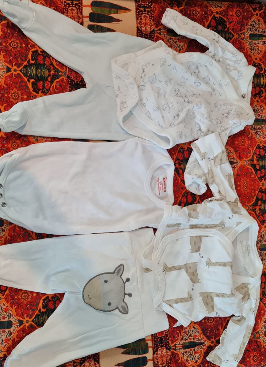 راهنمایی برای جنس لباس نوزادی