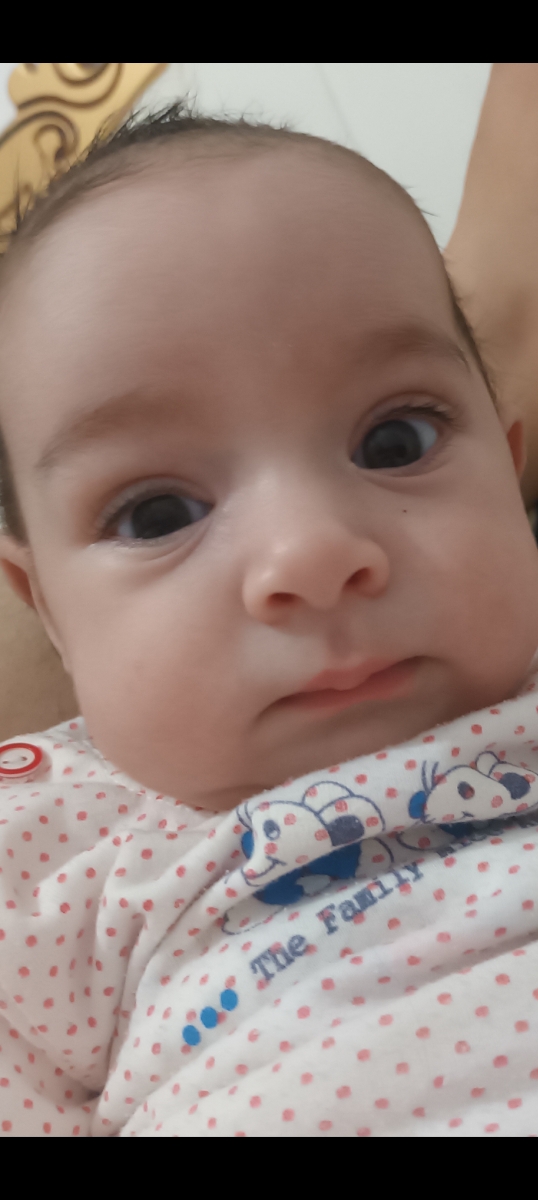 خانمی ک دو قلو داشتین گفتین چشم دخترم یکیش کوچیکه خانمی ک دو قلو داشتین گفتین چشم دخترم یکیش کوچیکه