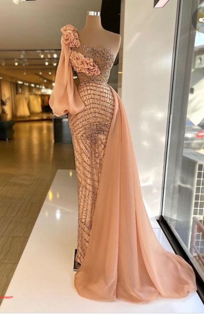 خانمااااا کمک عروسیِ داداشمه