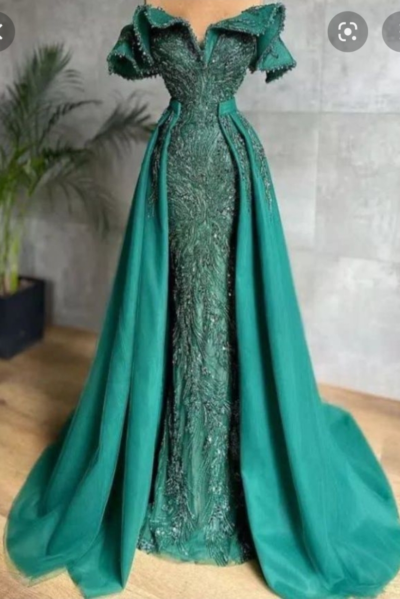 خانمااااا کمک عروسیِ داداشمه