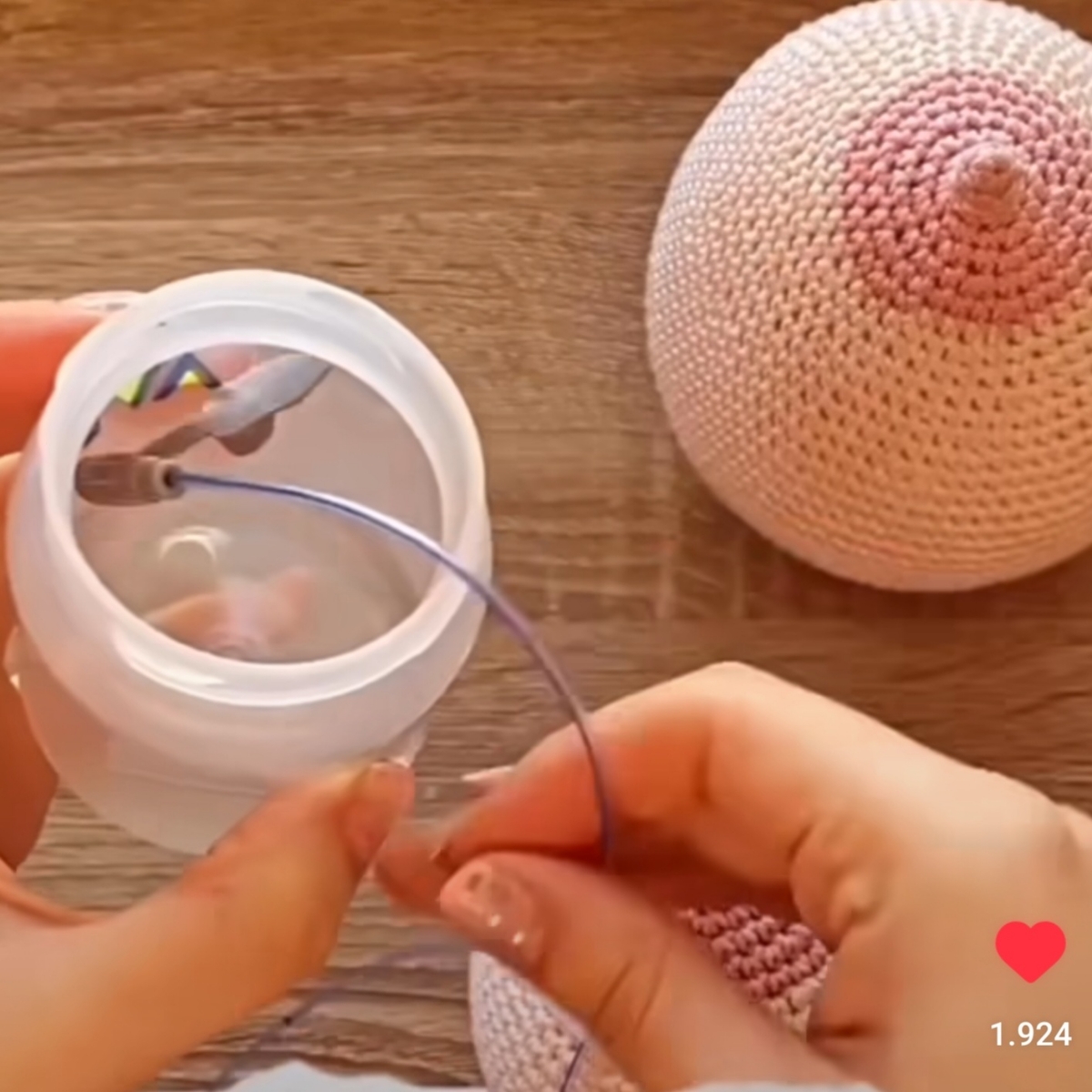 دادن شیر خشک بدون شیشه دادن شیر خشک بدون شیشه