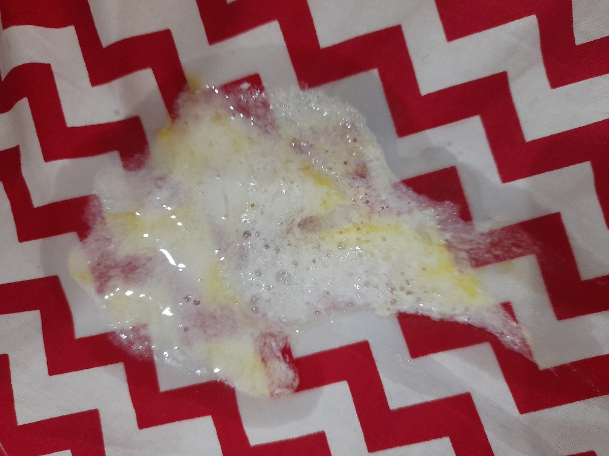 بی حالی و بالا آوردن پسرم