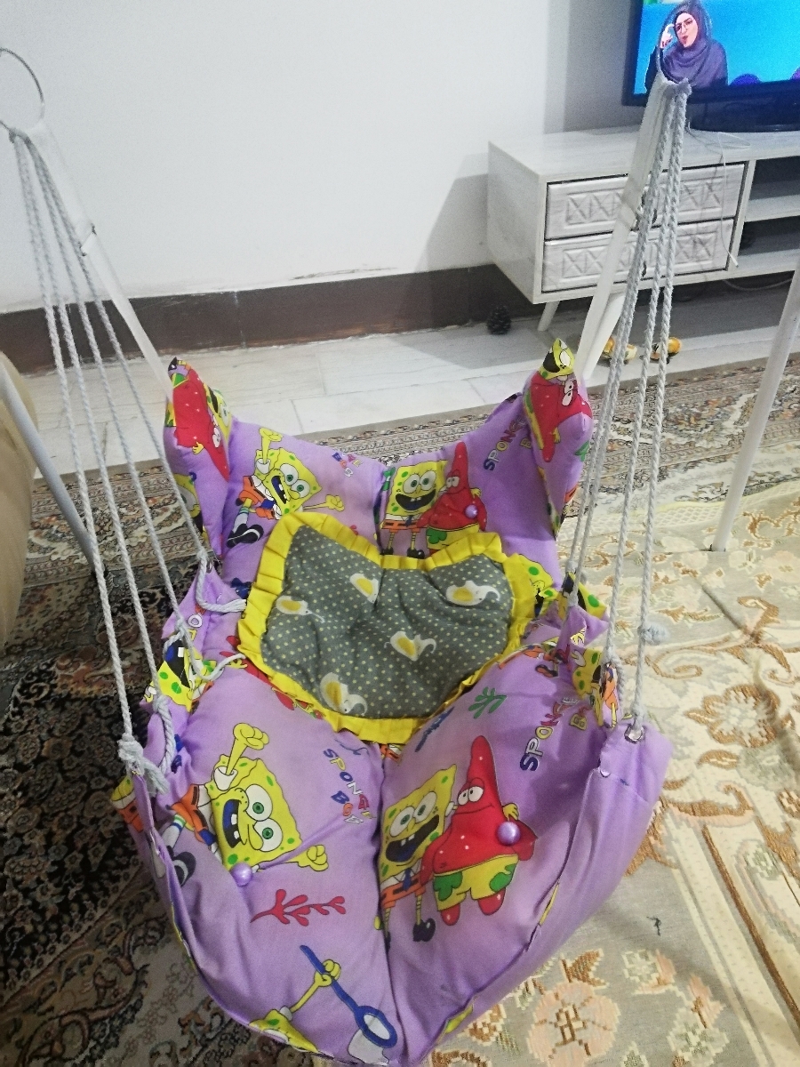 اینو مامانم برای امیرعباس دوخت تنها چیزی که موقع کولیک به فریادم رسید 😬 