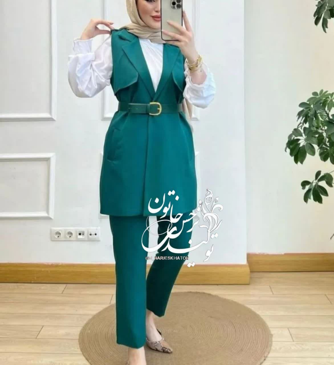 سلام مدل کت شلوار یا کت دامن یا کت سارافون میفرستین لطفاً