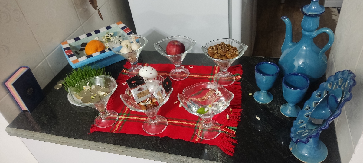 میبینم ککککک عکسای هفت سینتونو نزاشیتینااااا🥴 میبینم ککککک عکسای هفت سینتونو نزاشیتینااااا🥴