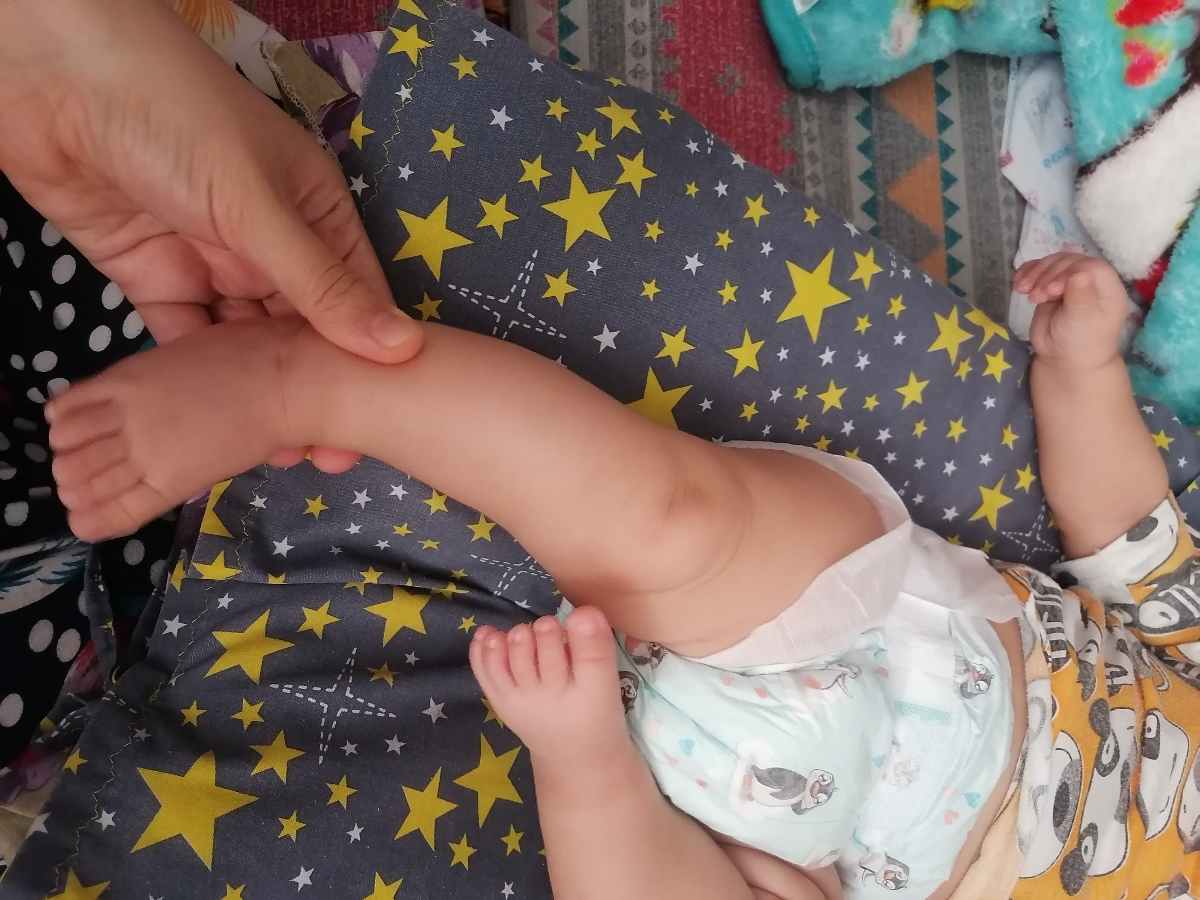 مامانایی ک نوزاد 4 یا 5 ماهه دارن بیاید اینجا باهم باشیم مامانایی ک نوزاد 4 یا 5 ماهه دارن بیاید اینجا باهم باشیم