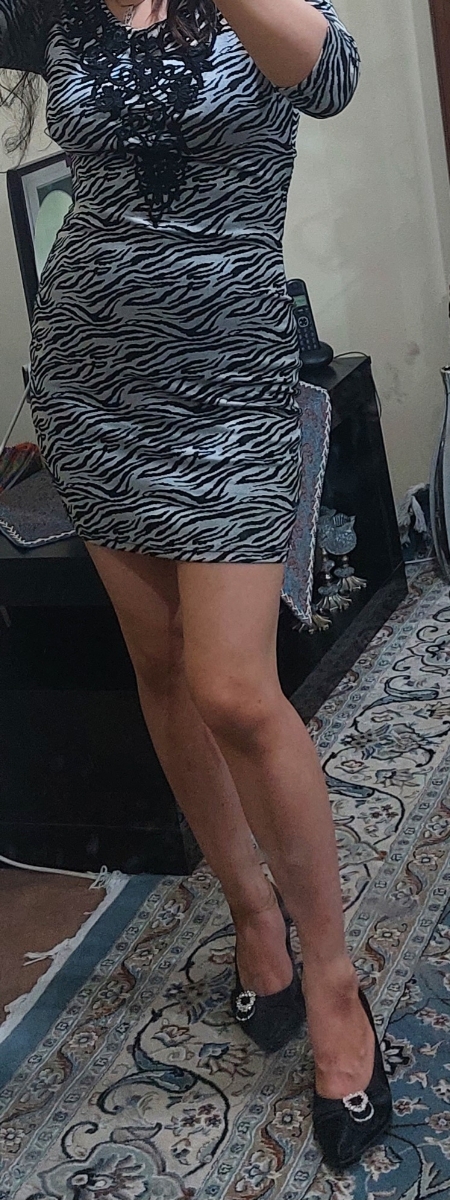 کدوم. کفش با این لباس بهتره؟؟؟