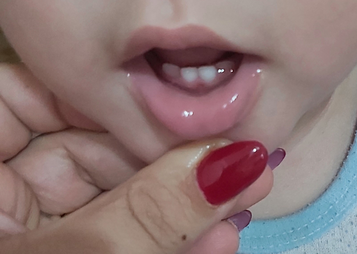 لطفا به عکسی که میفرستمنگا کنید لطفا به عکسی که میفرستمنگا کنید