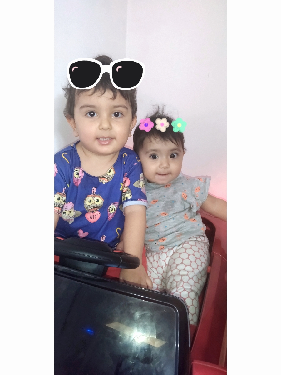 سلام خانم دکتر عزیز آراد هر خوراکی دست دیگران یا بچه ای دیگه باشه میخاد🥺😤 سلام خانم دکتر عزیز آراد هر خوراکی دست دیگران یا بچه ای دیگه باشه میخاد🥺😤