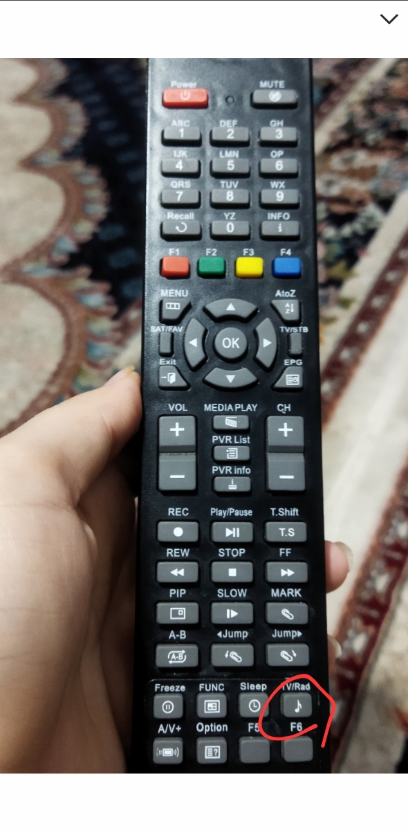 یه دیقه بیایید لطفاً 😑 یه دیقه بیایید لطفاً 😑
