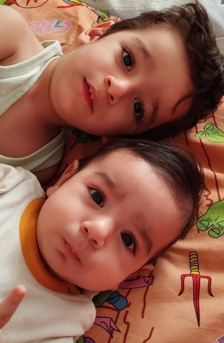 روز گل پسرا مبارک🎈🎈🎈🎈🎈🎀🎀🎀🎀❤️❤️❤️❤️😘😘😘😘😘