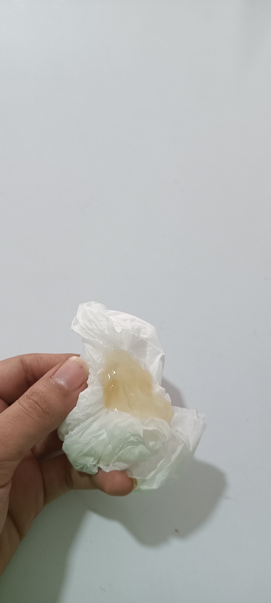 عکس ترشح کسی حالش بد میشه نیاد تو تایپیک