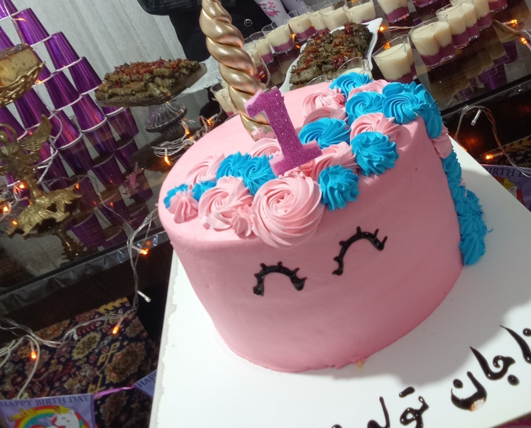 اینم واسه دخترم بود۱سالگیش
منم برا۳۰نفر۳/۵۰۰کیلوسفارش داده بودم اینم واسه دخترم بود۱سالگیش
منم برا۳۰نفر۳/۵۰۰کیلوسفارش داده بودم