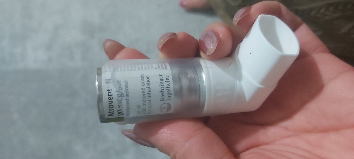 استفاده غیرمجاز اسپری تنفسی توسط کودک