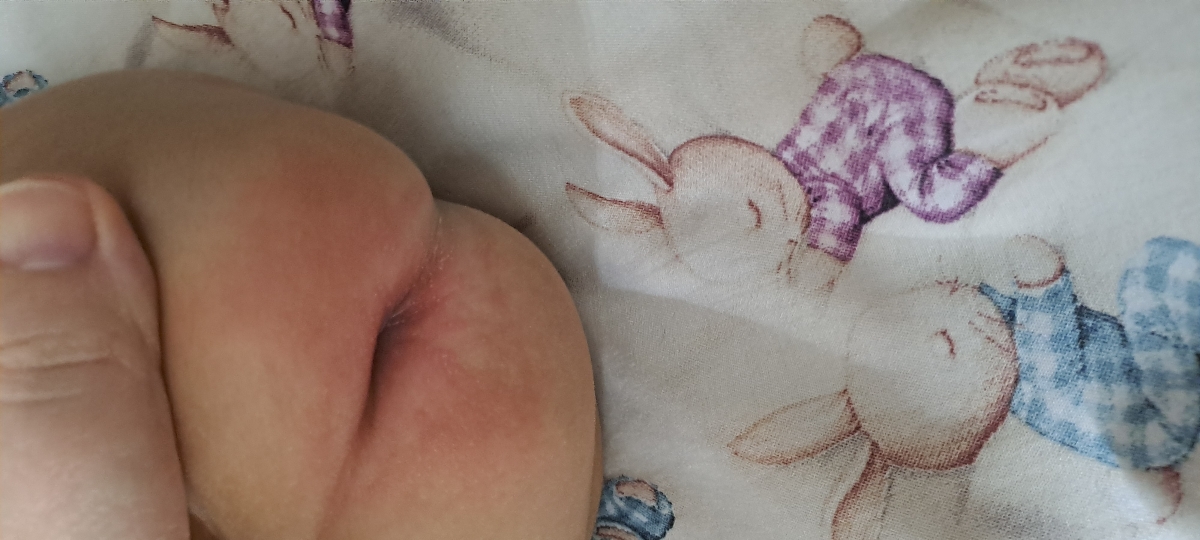 خانمهایی که نوزاد سه ماه و چهار ماه دارن بیاین اینجا از تجربیات هم استفاده کنیم