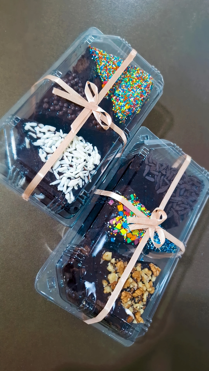 عکس خوشمزه هاتون که درست کردین و. بفرستید.تا ایده بگیریم از هم اسمشو هم. بگین
بحث متفرقه ممنوع🚫غذاها. و. دسرای روزانه ام که درست میکنید. میتونید. بزارین بزارین. تایپیک. موندگار باشه