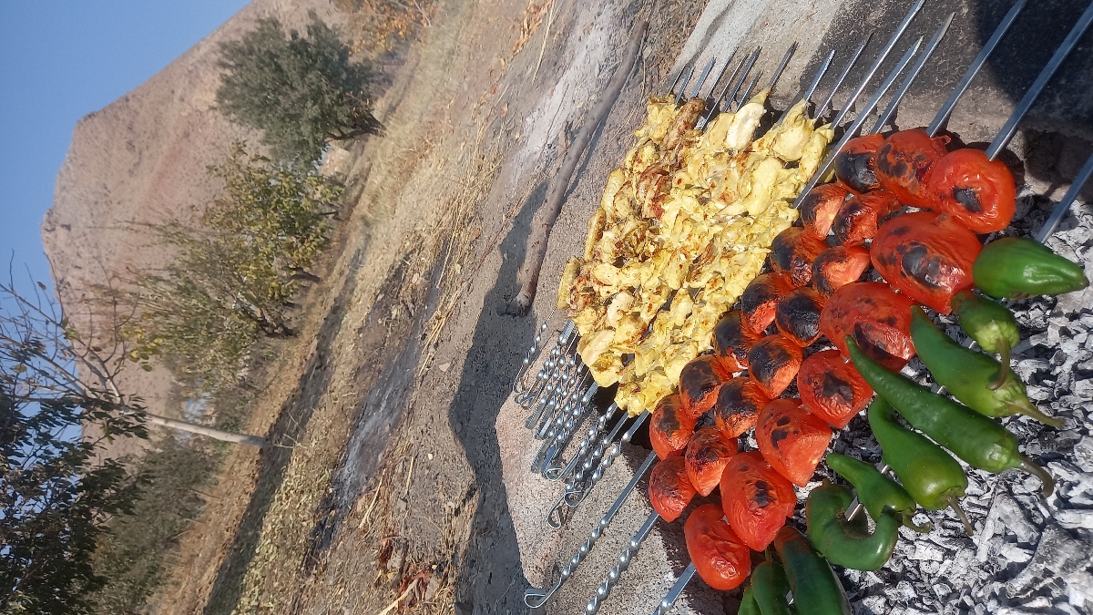 عکس خوشمزه هاتون که درست کردین و. بفرستید.تا ایده بگیریم از هم اسمشو هم. بگین
بحث متفرقه ممنوع🚫غذاها. و. دسرای روزانه ام که درست میکنید. میتونید. بزارین بزارین. تایپیک. موندگار باشه