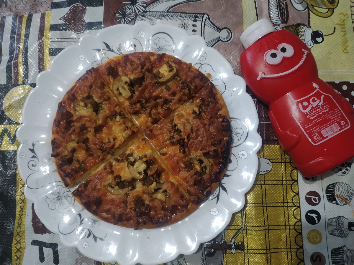 بفرما غذایی که دربی حوصله ترین حال من درست شده😂 بفرما غذایی که دربی حوصله ترین حال من درست شده😂