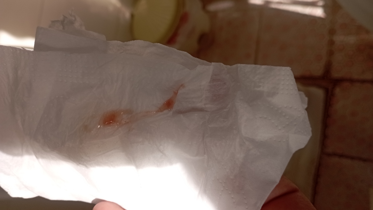 این نمونه، یا پررنگ تر قرمز این نمونه، یا پررنگ تر قرمز