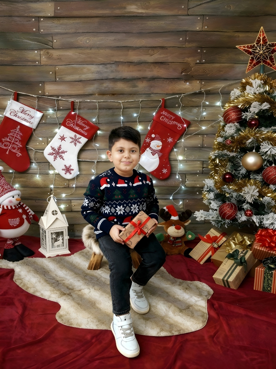 خانما بین این دوتا عکس کدوم بهتر شده بدمش برا چاپ؟