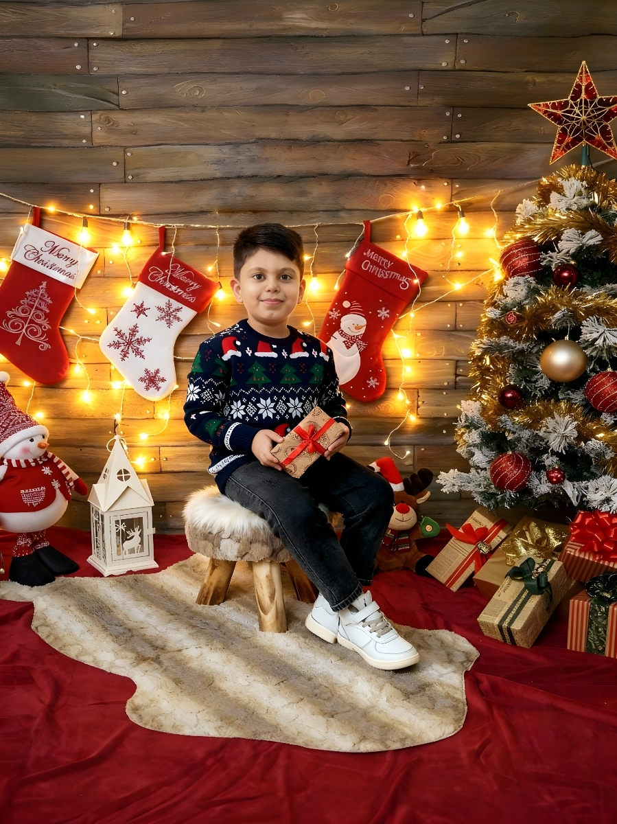 خانما بنظرتون عکسای پسرم مصنوعیه یا نه؟ خانما بنظرتون عکسای پسرم مصنوعیه یا نه؟