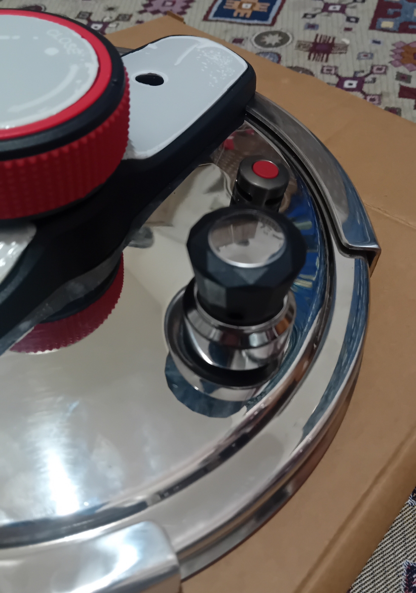 سوالم دوباره درمورده زودپزه متخصصاش بیان😝😝